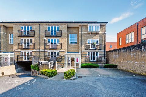 Flat 8, 2 Menai Place, London, E3 2BF