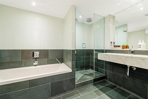 3 bedroom flat to rent, Moore House, Grosvenor Waterside, 2 Gatliff Road, London, SW1W