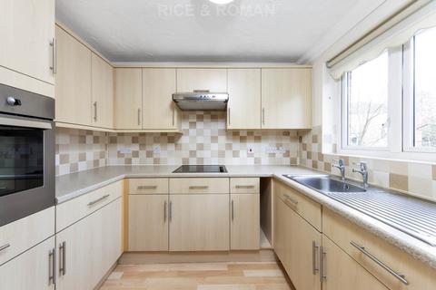 2 bedroom retirement property for sale, Station Road, Addlestone KT15