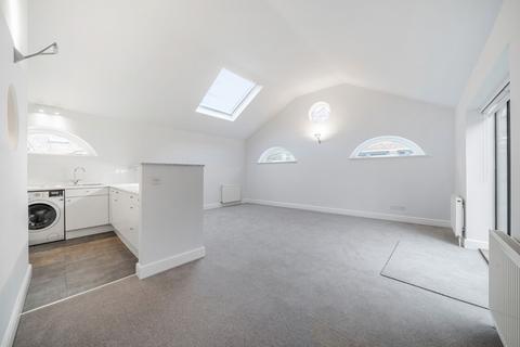 2 bedroom detached house for sale, Grange Walk Mews, London, SE1