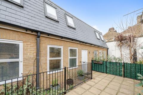 undefined, Grange Road, London, SE1
