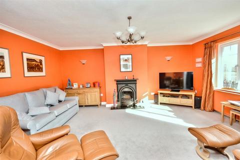 2 bedroom terraced house for sale, Ruskin Road, Eastbourne