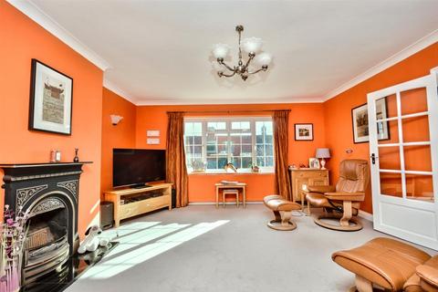 2 bedroom terraced house for sale, Ruskin Road, Eastbourne