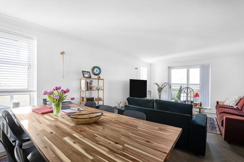 Flat 20, Nuffield Lodge Admiral Walk, London, W9 3TP