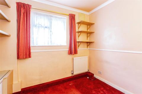77 Church Road, Benfleet, SS7 4EU