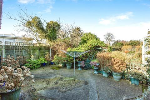 77 Church Road, Benfleet, SS7 4EU
