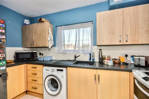 1 bedroom flat for sale, Finmere Road, Eastbourne