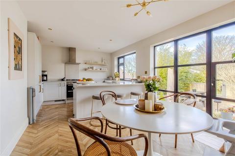 131 Allison Road, Bristol, BS4 4PG