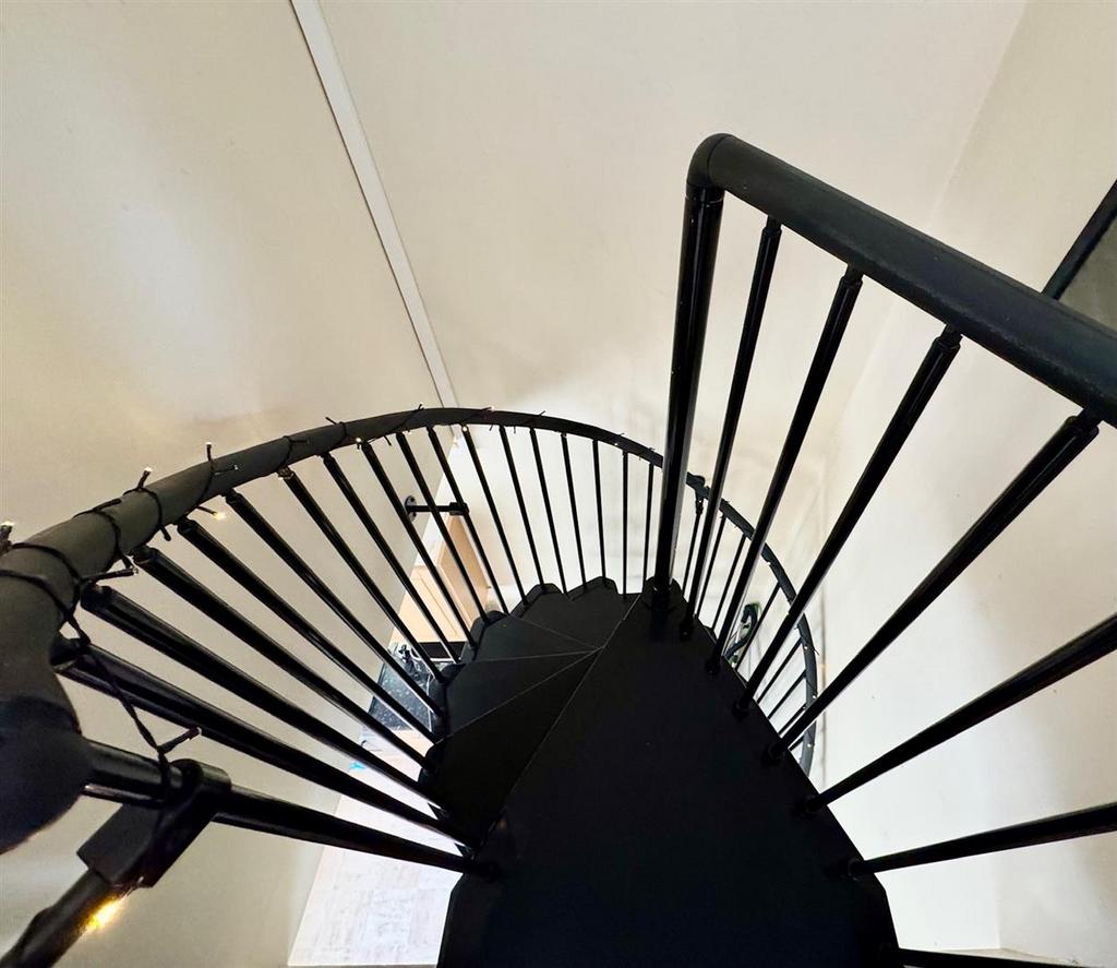 Staircase.jpg