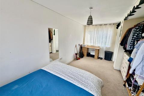 1 bedroom flat for sale, Belmont Road, Scarborough
