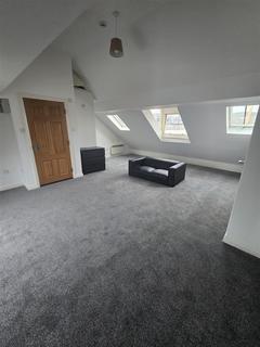 1 bedroom house to rent, Albion Street, Hull HU1