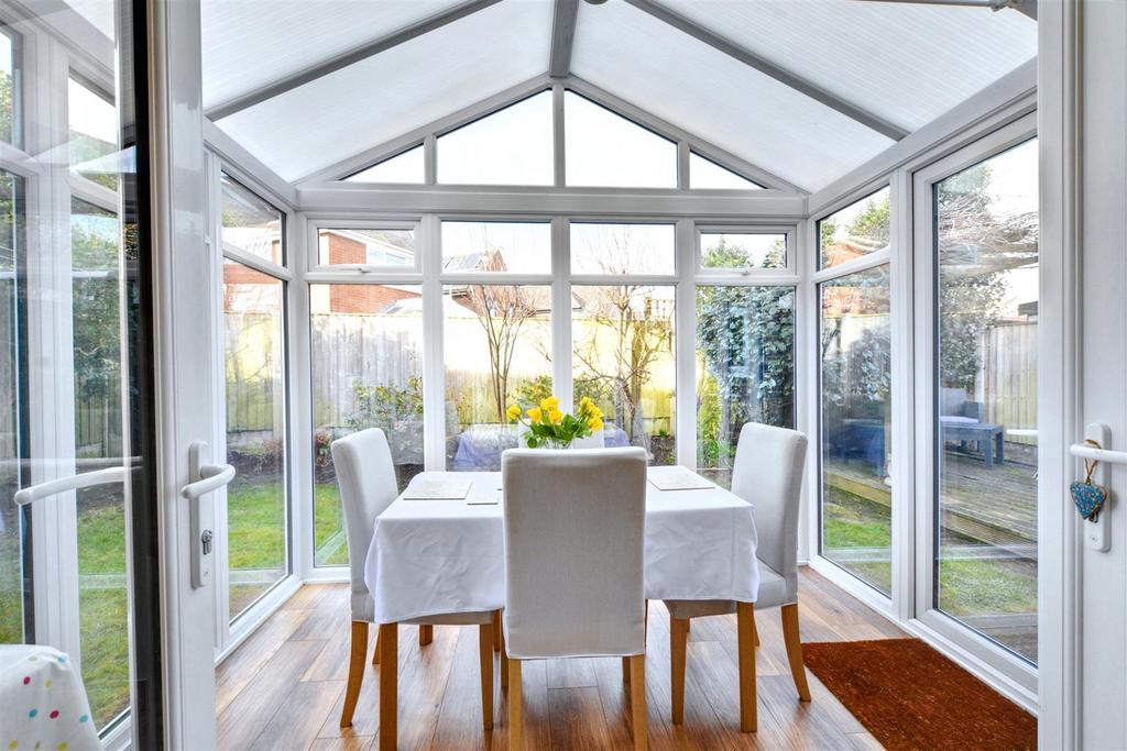 Conservatory 1.jpeg