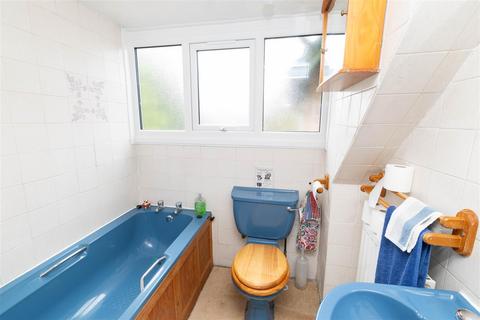 3 bedroom semi-detached house for sale, Station Road, Kenton Bank Foot, Newcastle Upon Tyne