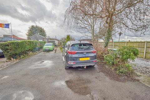 3 bedroom terraced house for sale, Station Road, Stoney Stanton