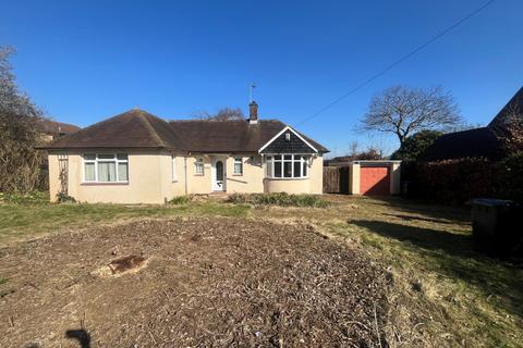 2 bedroom detached bungalow to rent, Orchard Hill, Little Billing, Northampton, NN3 9AG