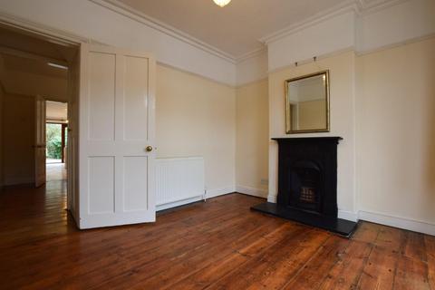 2 bedroom end of terrace house to rent, Oxford Road, Cambridge