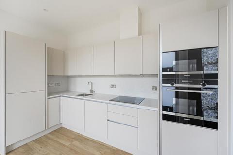 1 bedroom flat to rent, 9 Milliners Way, Woking GU21