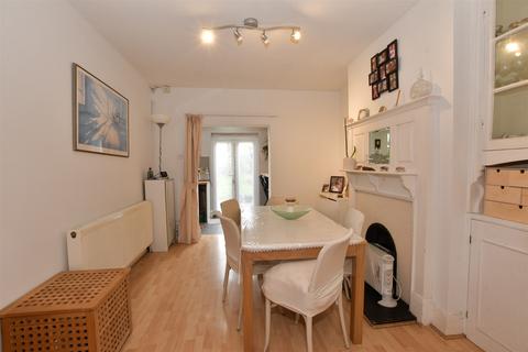 3 bedroom end of terrace house for sale, Hale End Road, Walthamstow