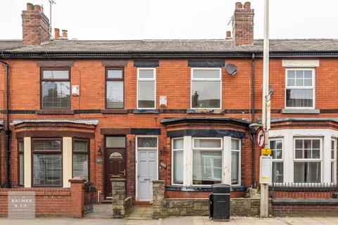 3 bedroom terraced house to rent, Bolton Road, Atherton M46