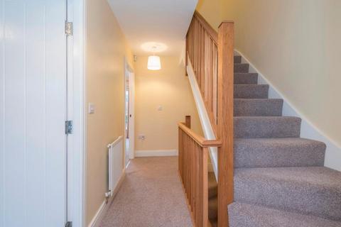 1 Sandringham Drive, Hyde Park, Leeds, LS6 1FF