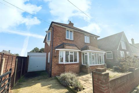 3 bedroom detached house for sale, Selsea Avenue, Herne Bay