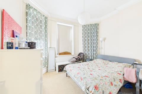 2 bedroom apartment to rent, Claremont Gardens, Surbiton KT6