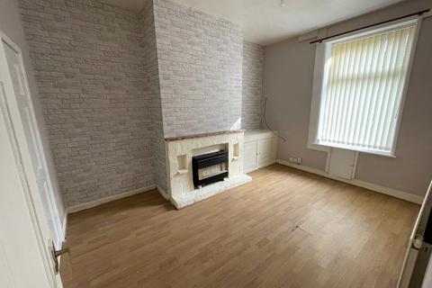 2 bedroom terraced house to rent, Stone Bridge Lane, Oswaldtwistle Accrington