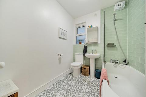 2 bedroom flat for sale, Aspinall Road, Brockley