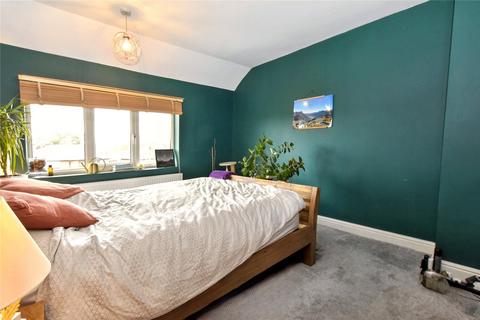 3 bedroom semi-detached house for sale, Miles Hill Crescent, Leeds, West Yorkshire