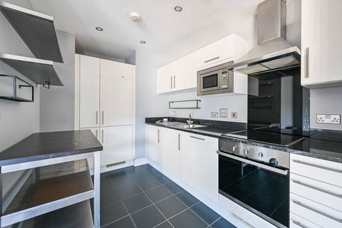 2 bedroom flat for sale, Wharfside Point South, Poplar, London, E14