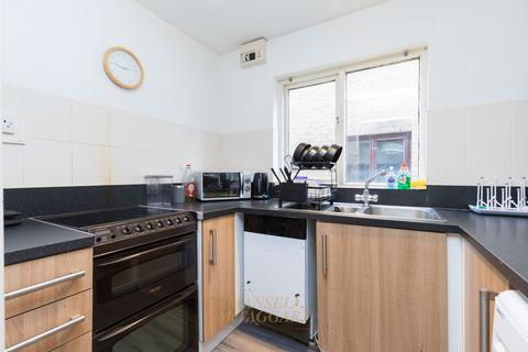 1 bedroom maisonette for sale, Excalibur Close, Crawley RH11