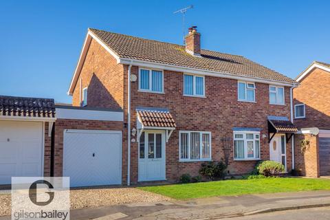 3 bedroom semi-detached house for sale, Mallard Close, Norwich NR13