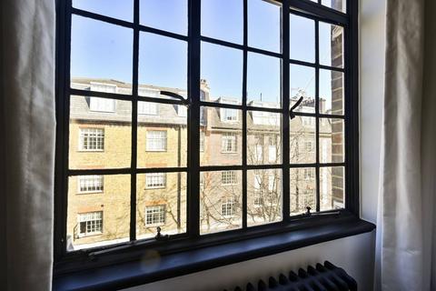 Studio for sale, Chelsea Manor Street, Chelsea, London, SW3