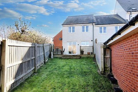 3 bedroom end of terrace house for sale, Carnac Drive, Dawlish EX7