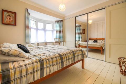 undefined, Clifton Road, Dunstable LU6