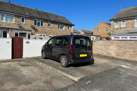 3 bedroom end of terrace house for sale, Courtlands Road, Portland