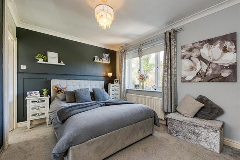 111 Rookery Road, Wombourne, Wolverhampton, WV5 0JG