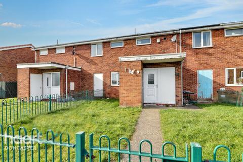 3 bedroom terraced house for sale, Uldale Walk, Carcroft, Doncaster