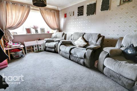 3 bedroom terraced house for sale, Uldale Walk, Carcroft, Doncaster