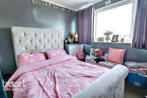 3 bedroom terraced house for sale, Uldale Walk, Carcroft, Doncaster