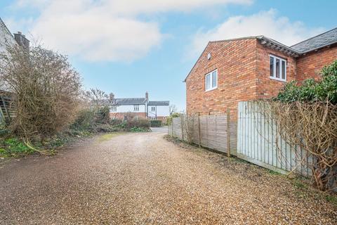 undefined, Main Street, East Farndon LE16
