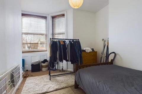 1 bedroom flat for sale, Upper Rock Gardens, Brighton