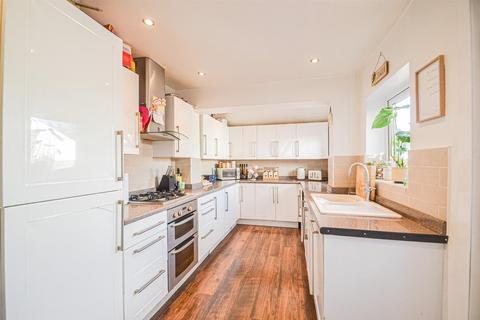 undefined, East View, Warrington WA4