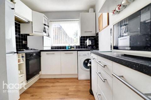 25 Beaver Close, Eaton Socon, St Neots, PE19 8LA