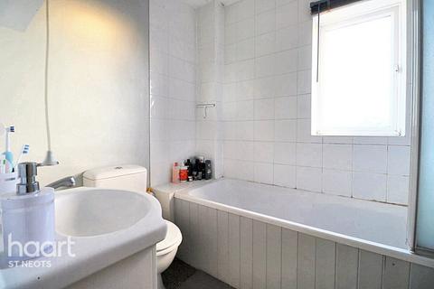 25 Beaver Close, Eaton Socon, St Neots, PE19 8LA