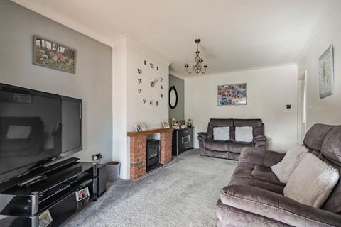 2 bedroom semi-detached bungalow for sale, Willow Avenue, Bradwell