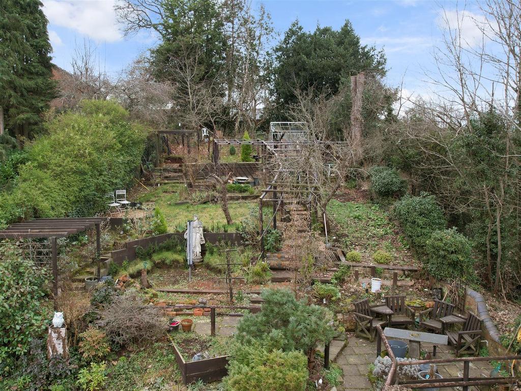 Garden Aerial