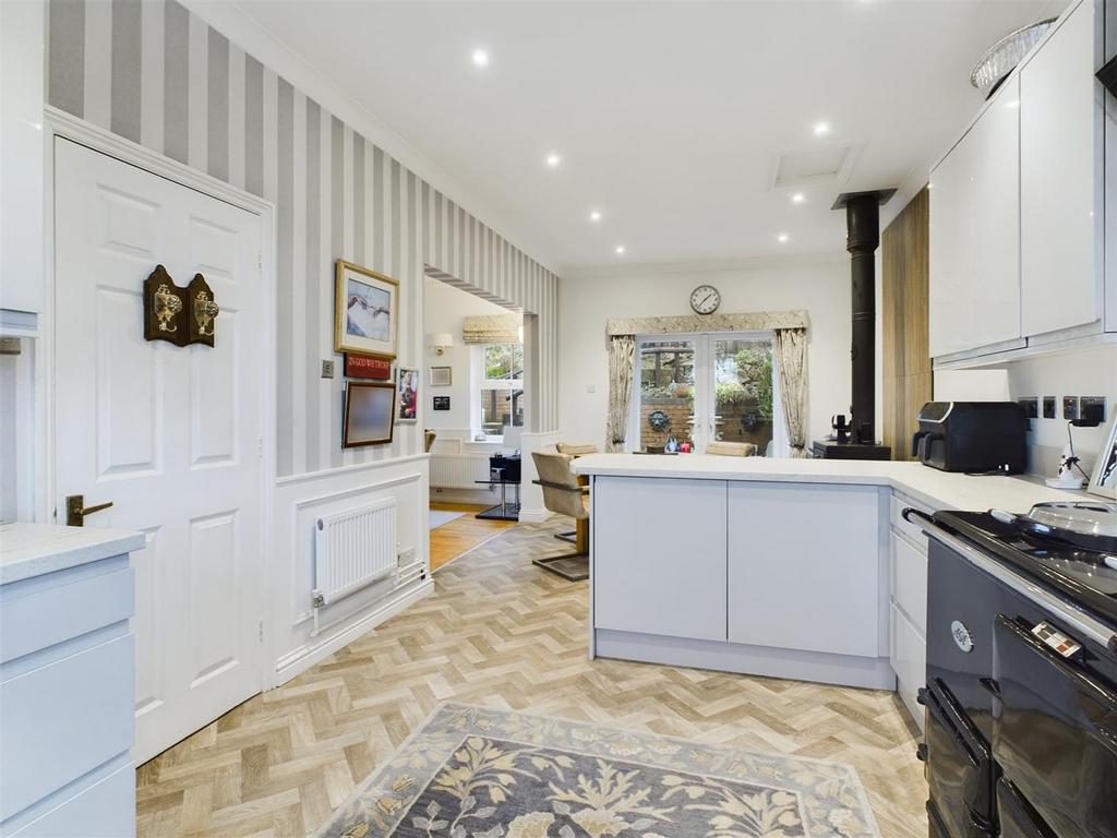 Dining Kitchen