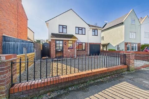 4 bedroom detached house for sale, Gosbecks Road, Colchester CO2