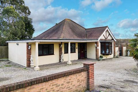 4 bedroom bungalow for sale, Runwell Road, Runwell, Wickford, Essex, SS11